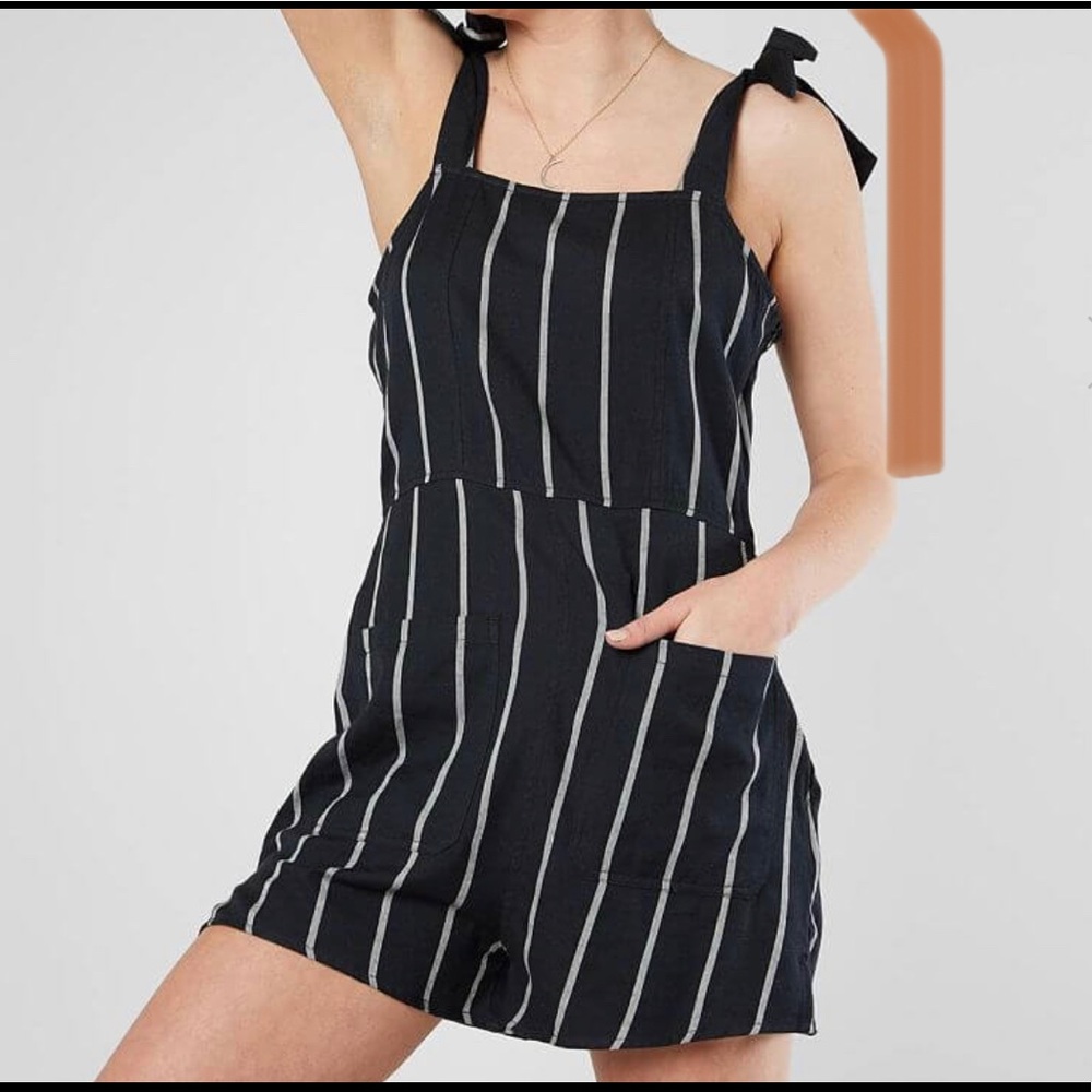 Buckle Striped romper